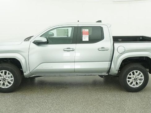 New 2026 Toyota Tacoma SR5 image 21