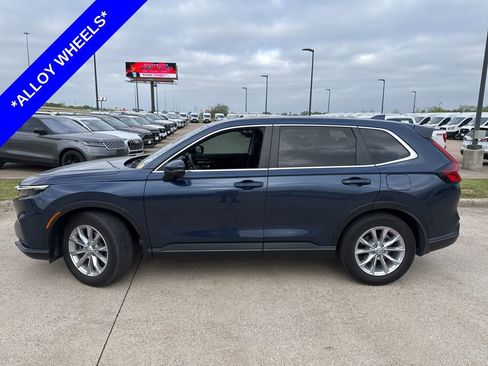 Used 2025 Honda CR-V EX-L image 3