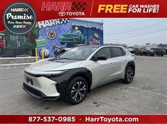 Used 2025 Toyota bZ4X AWD video 1