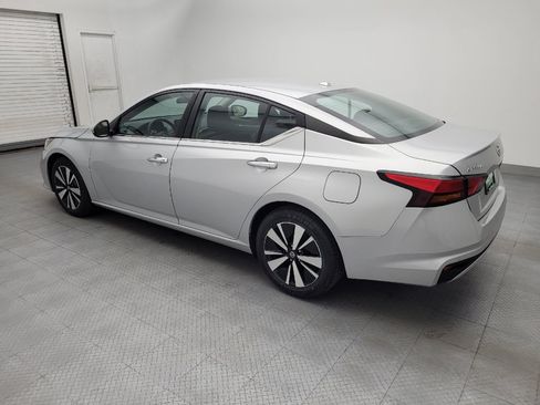Used 2021 Nissan Altima 2.5 SV FWD image 3