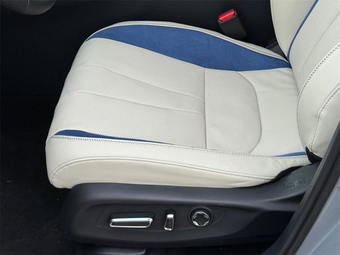 New 2025 Acura ADX A-Spec image 17