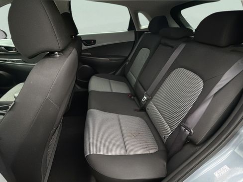 Used 2019 Hyundai Kona SE FWD image 16