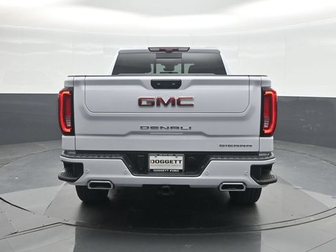 Used 2026 GMC Sierra 1500 Denali w/ Denali Reserve Package AWD/4WD image 17