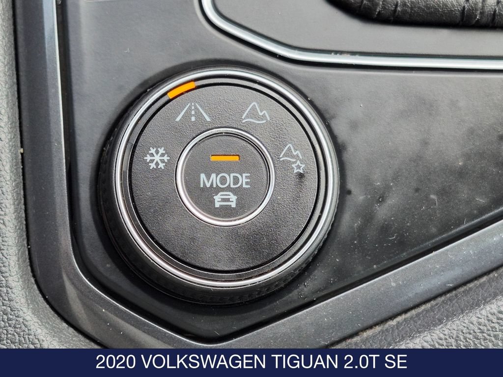 Used 2020 Volkswagen Tiguan SE w/ Panoramic Sunroof Package AWD/4WD image 26