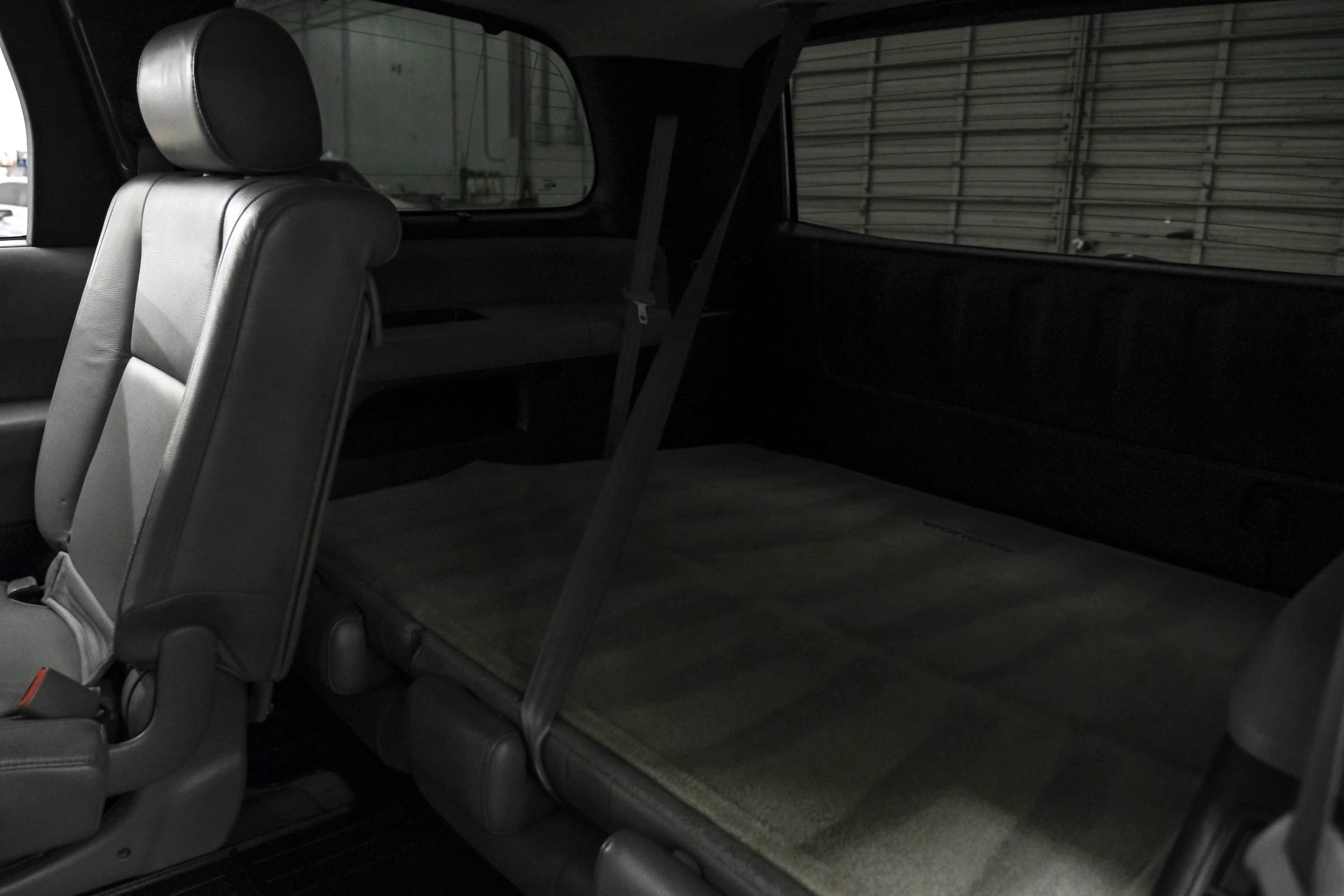 Used 2010 Toyota Sequoia Platinum AWD/4WD image 28
