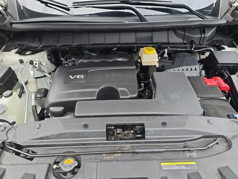 Certified 2023 Nissan Pathfinder Platinum image 30