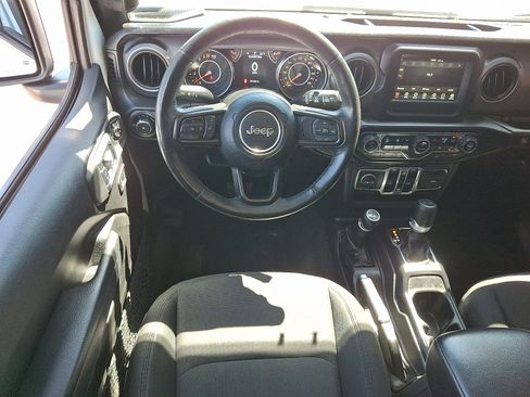 Certified 2022 Jeep Wrangler Unlimited Sport AWD/4WD image 12