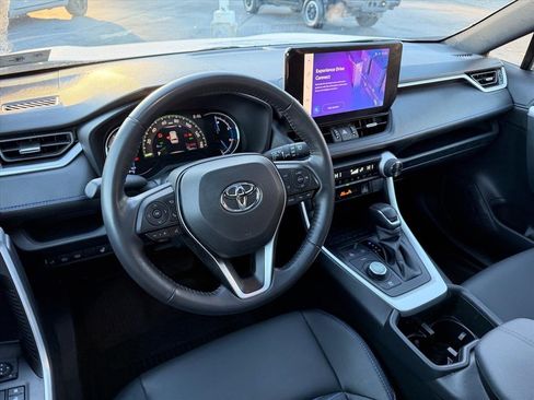 Used 2023 Toyota RAV4 XSE image 6