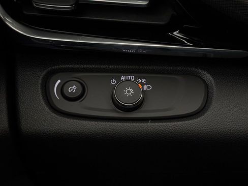 New 2026 Buick Envista Sport Touring w/ Convenience I Package image 21