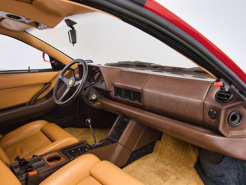 Used 1989 Ferrari Testarossa image 38