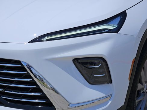 Certified 2026 Buick Enclave Preferred FWD image 10
