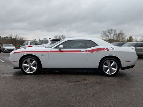 Used 2015 Dodge Challenger R/T Plus image 6
