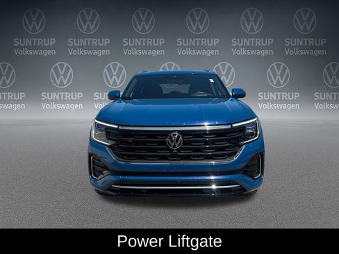 Used 2025 Volkswagen Atlas Cross Sport SEL Premium R-Line AWD/4WD image 10