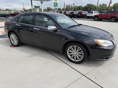 Used 2011 Chrysler 200 Limited