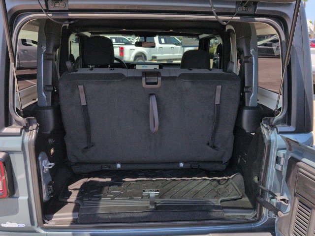 Used 2025 Jeep Wrangler Sport AWD/4WD image 13