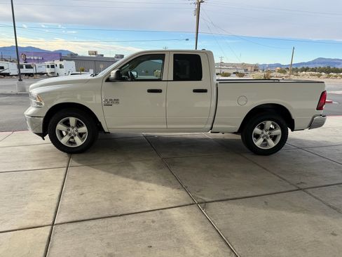 Used 2024 RAM 1500 Classic SLT image 6