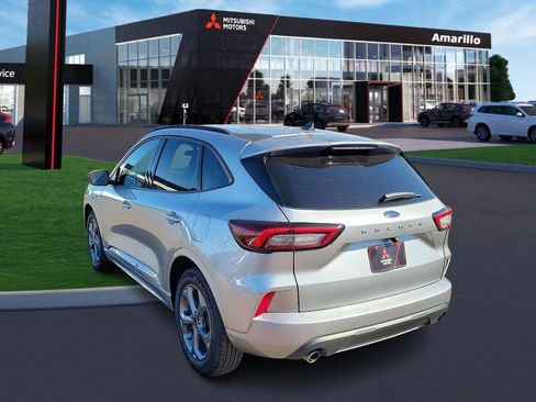 Used 2024 Ford Escape ST-Line image 2