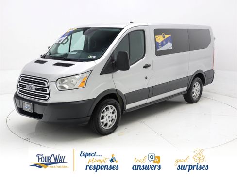Used 2016 Ford Transit 150 XLT image 8