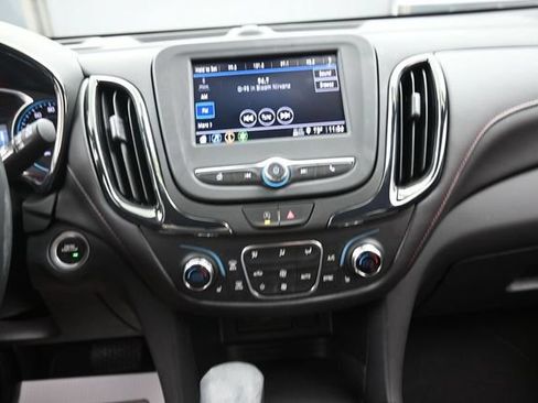 Used 2024 Chevrolet Equinox RS FWD image 11