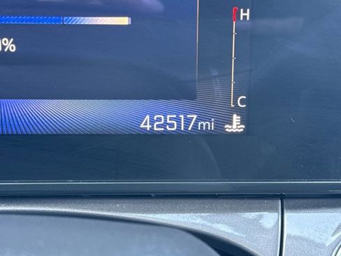 Used 2024 Chevrolet Trax ACTIV w/ Driver Confidence Package image 20