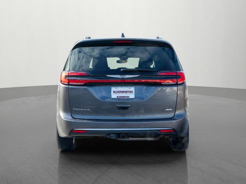 Used 2022 Chrysler Pacifica Pinnacle image 6
