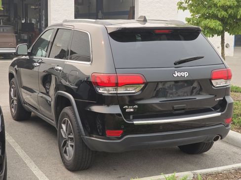 Used 2020 Jeep Grand Cherokee Limited w/ Luxury Group II AWD/4WD image 6