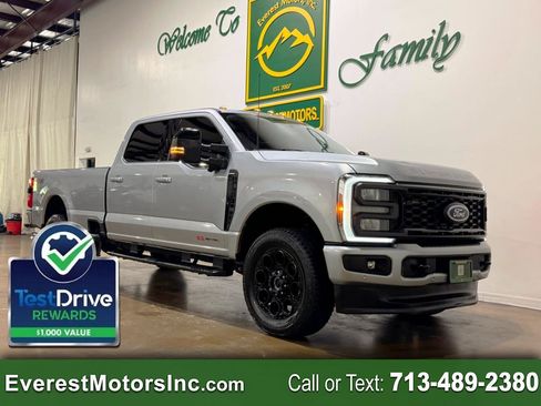 Used 2024 Ford F250 Lariat w/ Lariat Ultimate Package AWD/4WD image 1