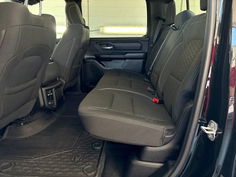 Used 2025 RAM 1500 Warlock AWD/4WD image 31
