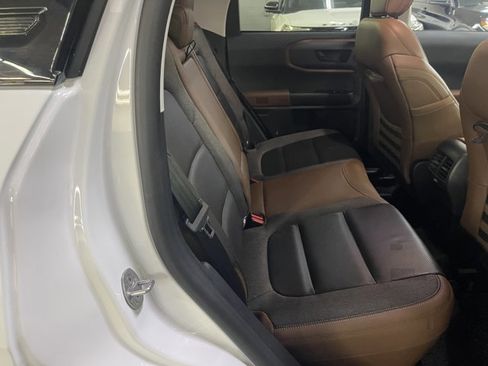 Certified 2022 Ford Bronco Sport Outer Banks w/ Tech Package AWD/4WD image 18