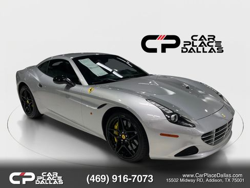 Used 2016 Ferrari California T RWD image 6