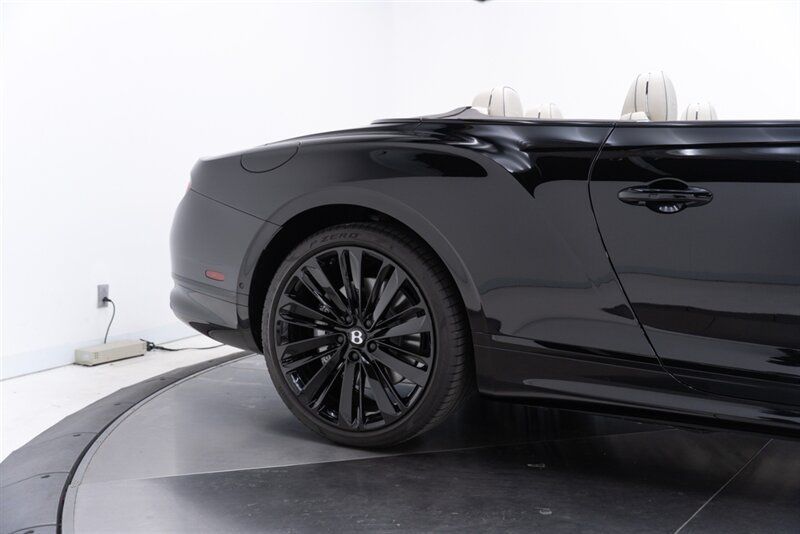 Used 2024 Bentley Continental GT Speed AWD/4WD image 28