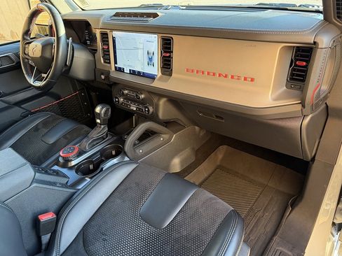 Used 2024 Ford Bronco Raptor image 22