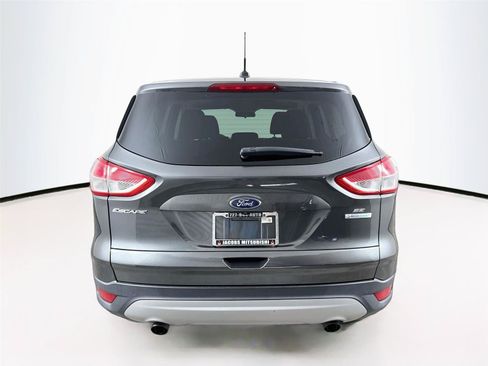 Used 2016 Ford Escape SE FWD image 6