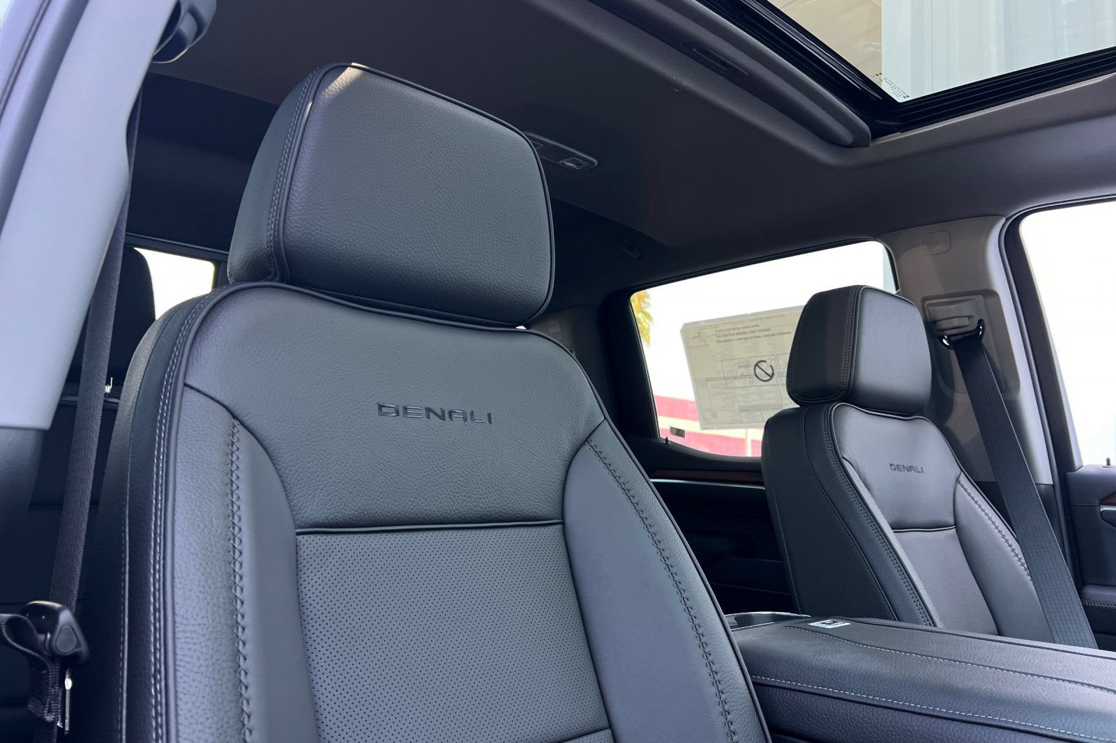 New 2026 GMC Sierra 1500 Denali AWD/4WD image 17