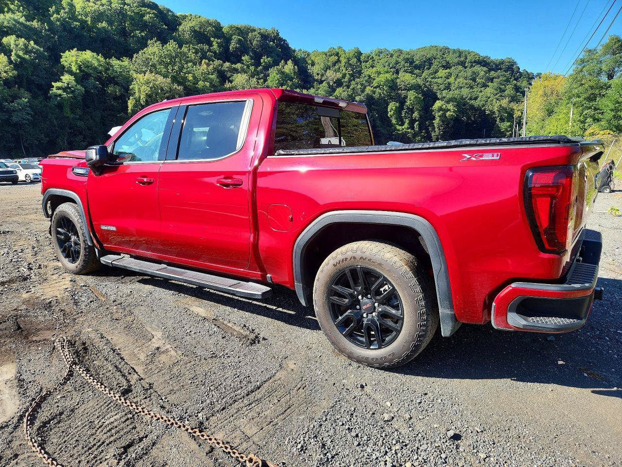 Used 2024 GMC Sierra 1500 Elevation w/ Elevation Premium Package AWD/4WD image 4