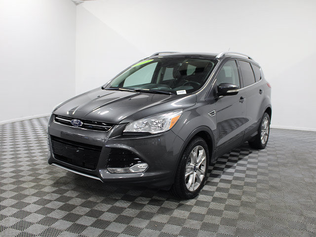 Used 2015 Ford Escape Titanium AWD/4WD image 2