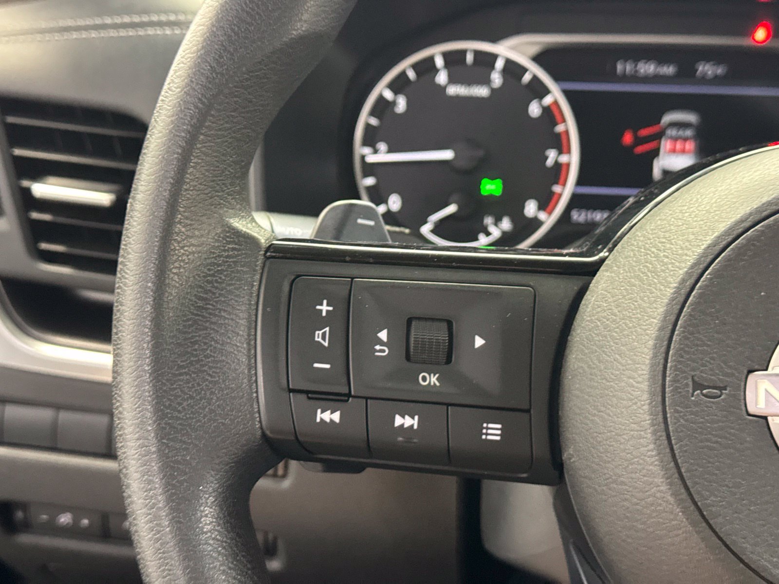 Certified 2023 Nissan Rogue SV AWD/4WD image 24