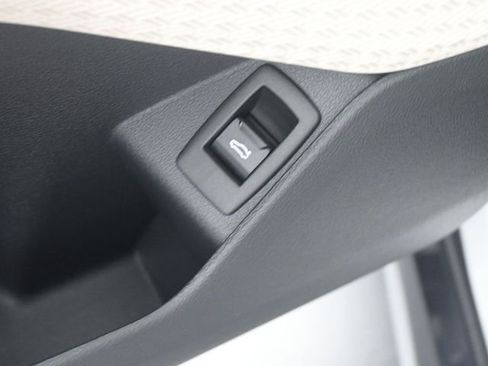 New 2026 BMW X1 xDrive28i w/ Technology Package AWD/4WD image 21