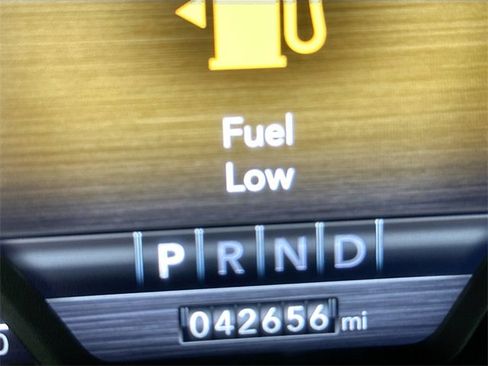 Used 2023 RAM 1500 Big Horn image 15