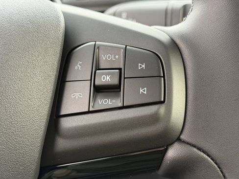 New 2025 Ford Mustang Mach-E Select image 18