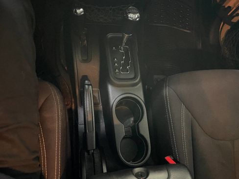 Used 2013 Jeep Wrangler Unlimited Sahara w/ Connectivity Group image 40