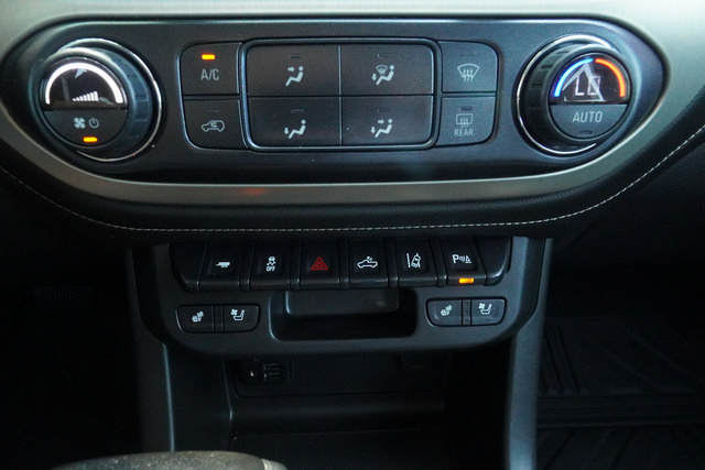 Used 2021 GMC Canyon Denali AWD/4WD image 20