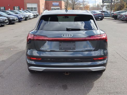 Used 2021 Audi e-tron Premium w/ Towing Package image 6