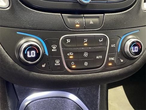 Used 2024 Chevrolet Malibu LT FWD image 27