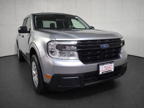 Used 2023 Ford Maverick XL FWD image 3