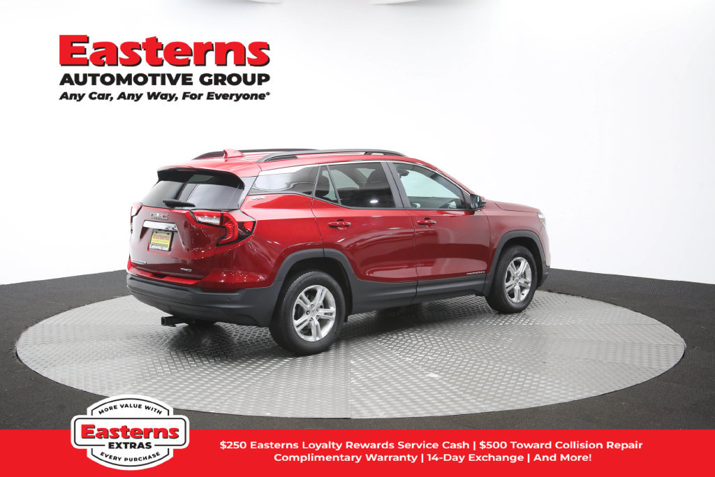 Used 2023 GMC Terrain SLE w/ Driver Convenience Package AWD/4WD image 48
