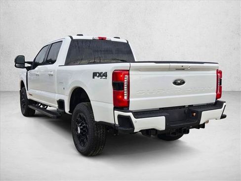 New 2026 Ford F250 Lariat w/ Black Appearance Package AWD/4WD image 9