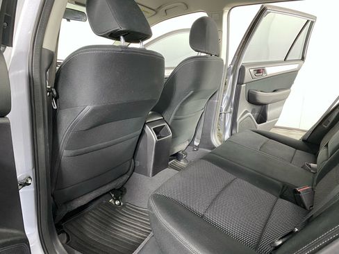 Used 2017 Subaru Outback 2.5i AWD/4WD image 20