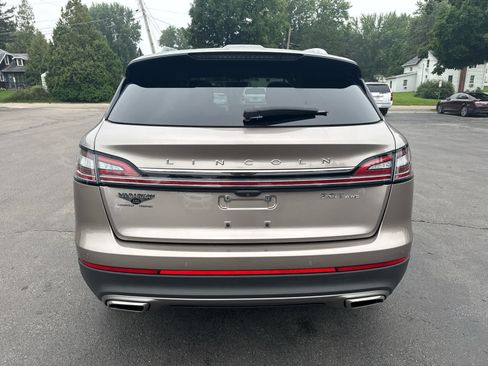 Used 2020 Lincoln Nautilus Reserve AWD/4WD image 4