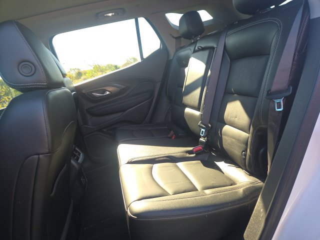 Used 2024 GMC Terrain SLT w/ Tech Package AWD/4WD image 16